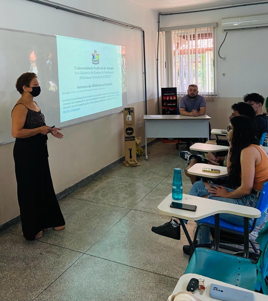 REUNIÃO COM OS UNIVERSITÁRIOS DO CURSO DE FARMÁCIA DA UNIFAP