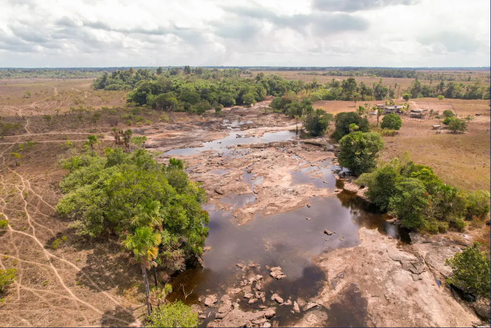 {E32E3C2F-28FA-4EF6-8BB9-D260CF7FBCE6}