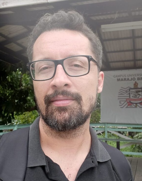 Prof. Dr. Davi Júnior